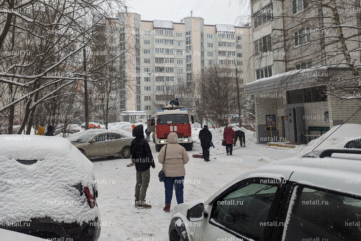 Зеленоград, новости: В квартире выбило стекла из-за взрыва во время пожара