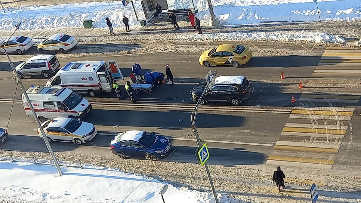 Зеленоград, новости: Кроссовер сбил человека на «зебре» в «новом городе»